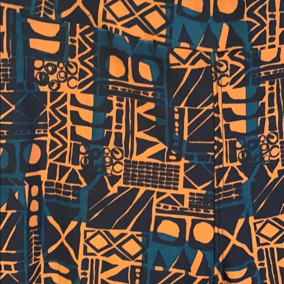 NWT Tall and Curvy LuLaRoe Leggings - Picture 3 of 4